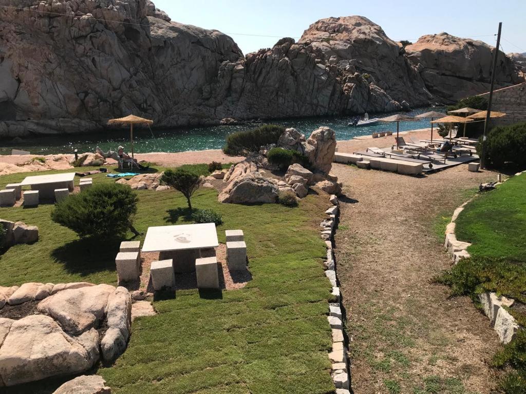 Residence Cala Francese - Case Sul Mare La Maddalena  Exteriér fotografie