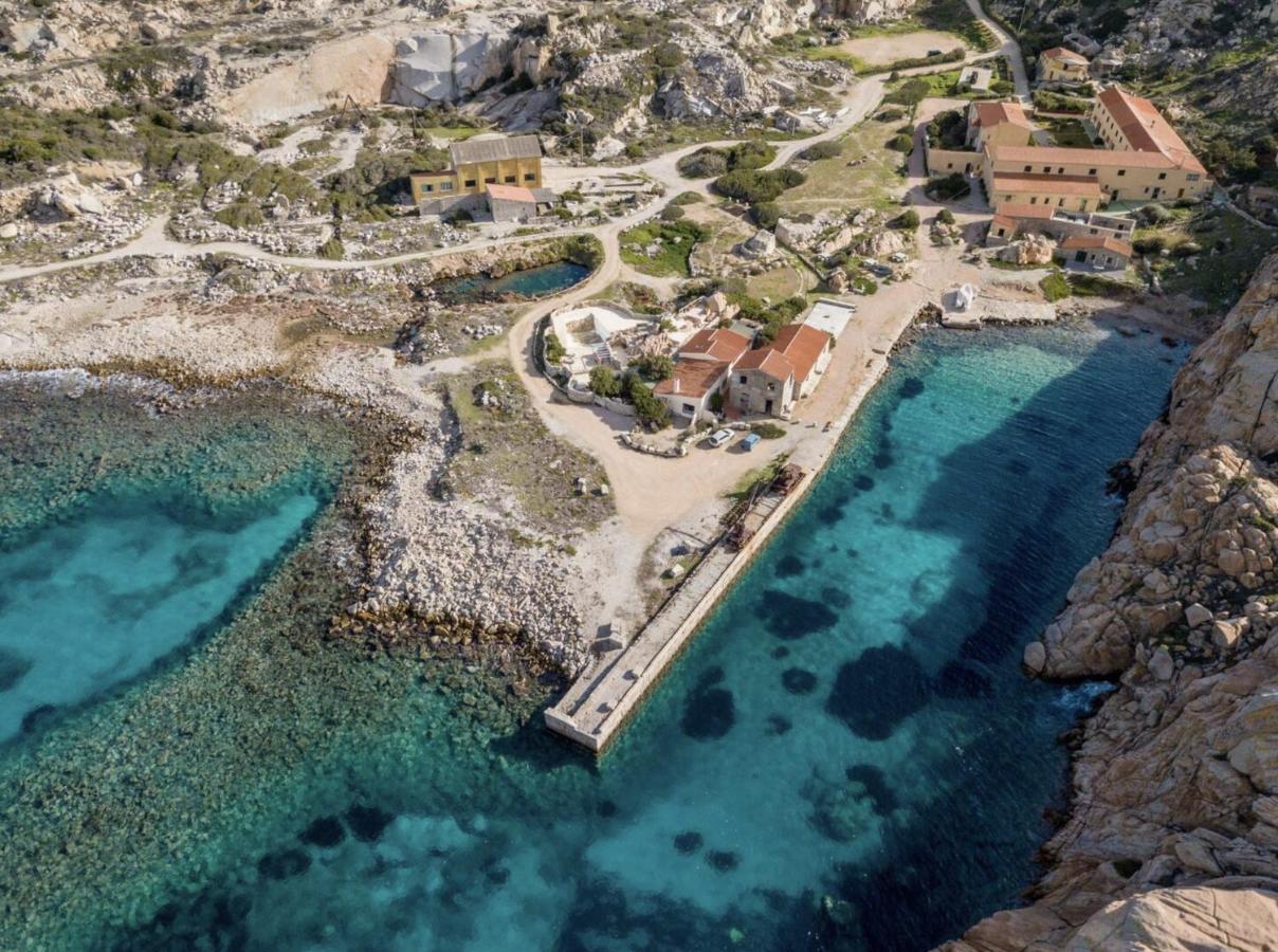 Residence Cala Francese - Case Sul Mare La Maddalena  Exteriér fotografie