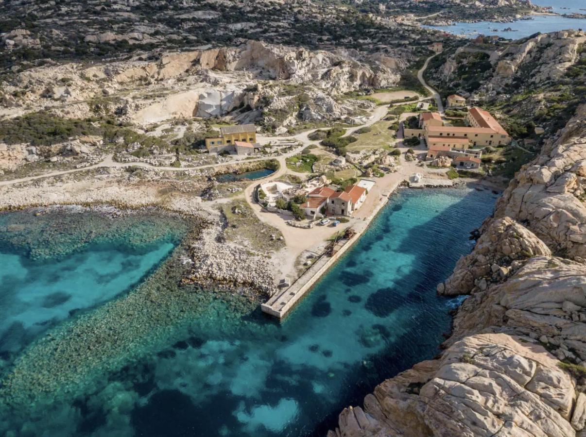 Residence Cala Francese - Case Sul Mare La Maddalena  Exteriér fotografie
