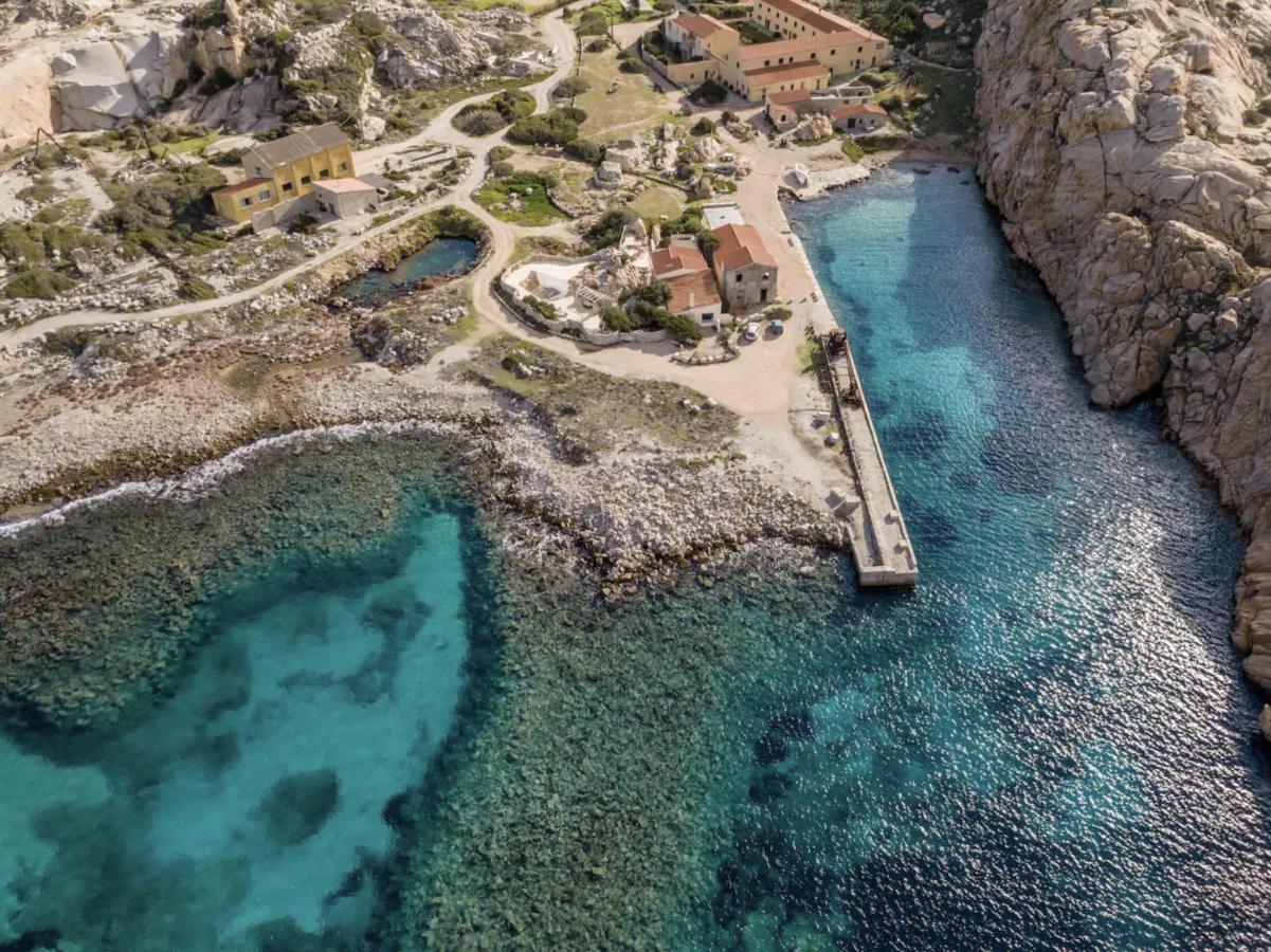 Residence Cala Francese - Case Sul Mare La Maddalena  Exteriér fotografie