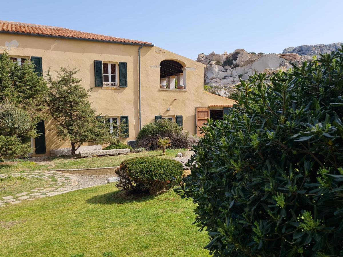 Residence Cala Francese - Case Sul Mare La Maddalena  Exteriér fotografie