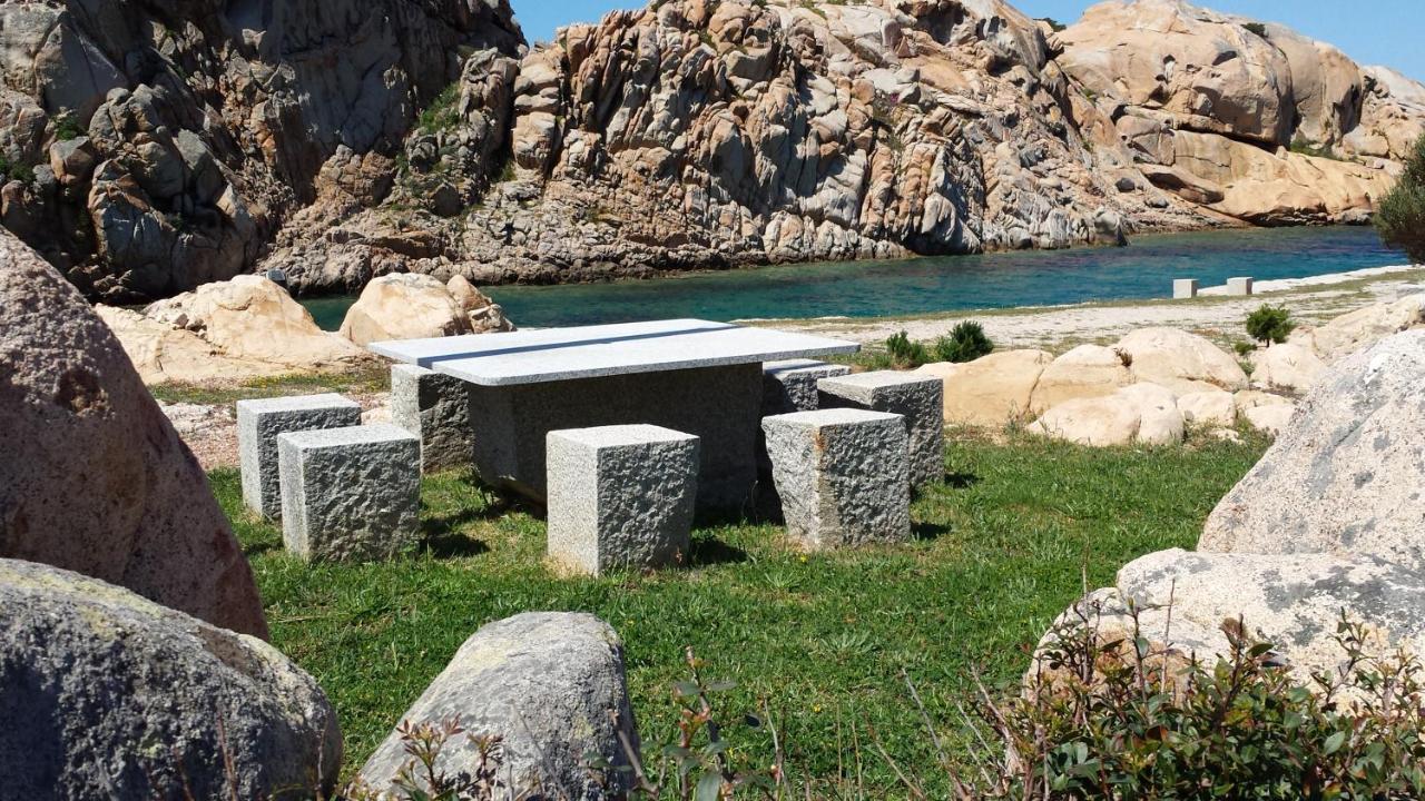 Residence Cala Francese - Case Sul Mare La Maddalena  Exteriér fotografie