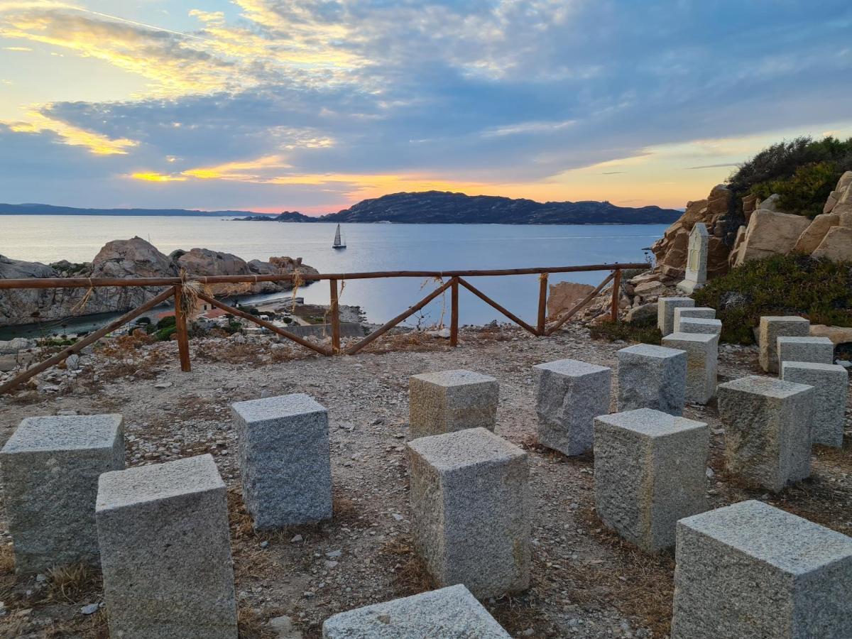 Residence Cala Francese - Case Sul Mare La Maddalena  Exteriér fotografie
