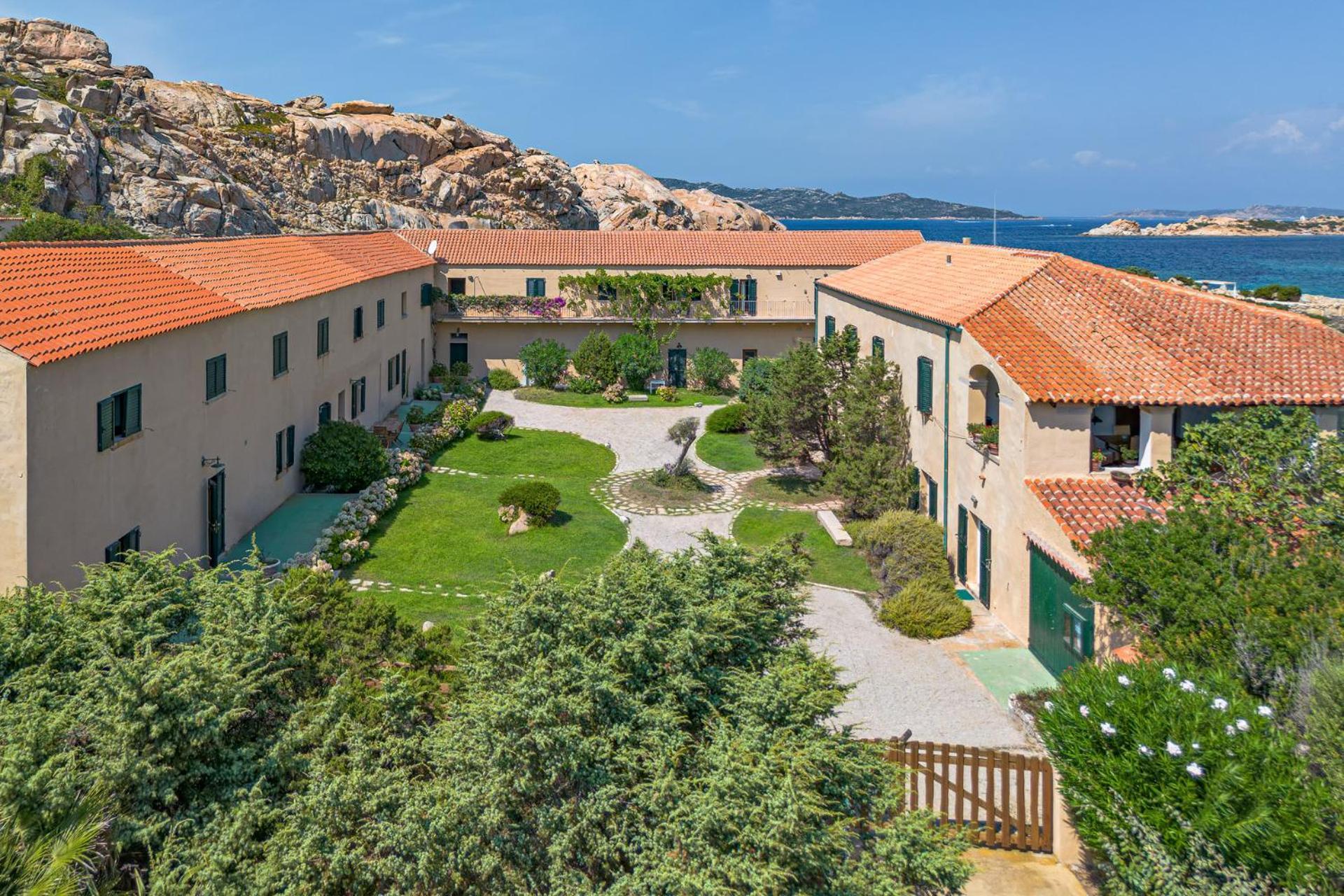 Residence Cala Francese - Case Sul Mare La Maddalena  Exteriér fotografie